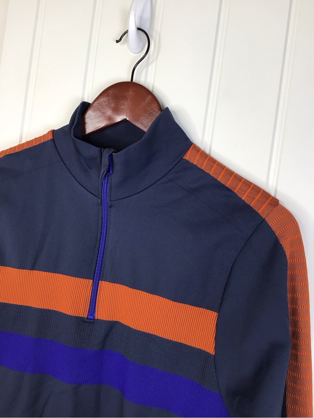 Cotopaxi Debajo Seamless Baselayer Quarter Zip in Ink Stripes Size Small. - Picture 3 of 6